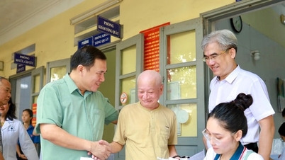Xuan Dinh sorgt für soziale Sicherheit und lässt niemanden zurück.