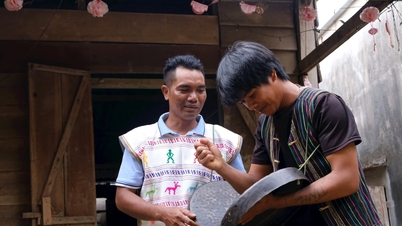 ជនជាតិម៉ារក្សាវប្បធម៌ប្រពៃណីរបស់ពួកគេ។