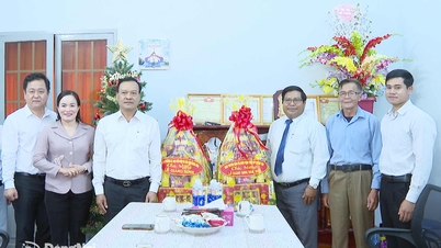 Ban Tuyên giáo và Dân vận Tỉnh ủy Đồng Nai chúc mừng Giáng sinh 2025
