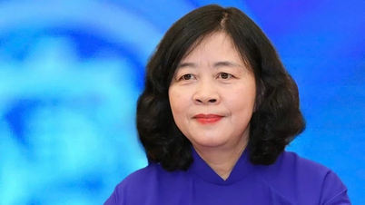 Pengerusi Jawatankuasa Pusat Barisan Tanah Air Vietnam telah menghantar surat yang mengucapkan Selamat Hari Krismas kepada semua orang pada tahun 2025.
