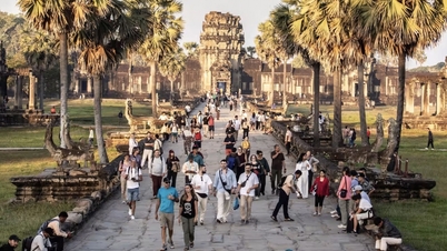 ការបាញ់ប្រហារផ្ទុះឡើងនៅប្រទេសកម្ពុជា និងប្រទេសថៃ ដែលធ្វើឱ្យភ្ញៀវទេសចរមិនហ៊ានទៅទស្សនា។