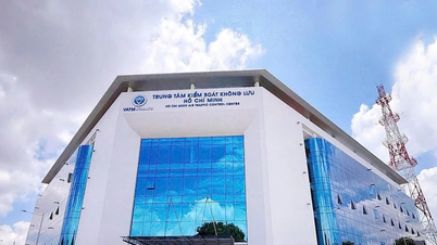 មជ្ឈមណ្ឌលត្រួតពិនិត្យចរាចរណ៍ផ្លូវអាកាសទីក្រុងហូជីមិញបានដំណើរការចាប់តាំងពីថ្ងៃទី ១៩ ខែធ្នូ។