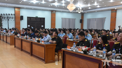 Vững về bản lĩnh, thạo về chuyên môn, sắc về trí tuệ, giàu khát vọng cống hiến