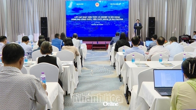 การพัฒนาความรู้และทักษะด้านการต่างประเทศสำหรับข้าราชการและเจ้าหน้าที่ของรัฐ
