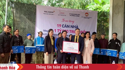 Trao tặng 20 ngôi nhà các gia đình có hoàn cảnh khó khăn tại xã Đồng Lương và Định Hòa