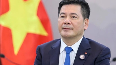 Minister Nguyen Hong Dien is a member of the Steering Committee on macroeconomic management and administration.