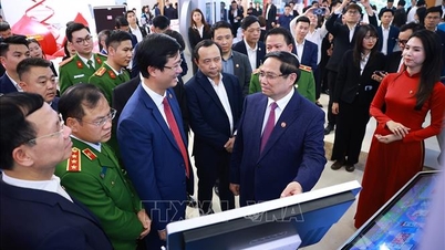 Pham Minh Chinh miniszterelnök: Minden állampolgárnak proaktívan „digitális állampolgárrá” kell válnia.