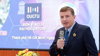 Ter ere van professor Guy Edward Thwaites voor zijn bijdragen aan de Vietnamese gezondheidszorg.
