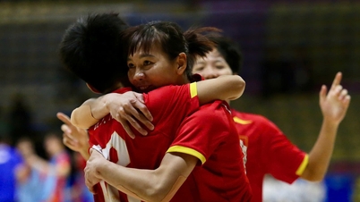 Vietnam Women's Futsal - Indonesia (end of first half) 4-0: K 'Thua' increases the score