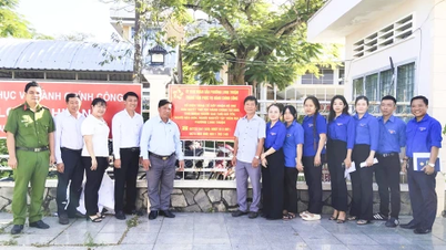 ការផ្សព្វផ្សាយគំរូនៃរដ្ឋបាលមនុស្សធម៌។