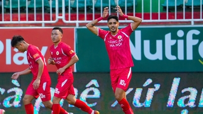 Trực tiếp bóng đá HAGL 1-3 CAHN: Phan Văn Đức lên tiếng