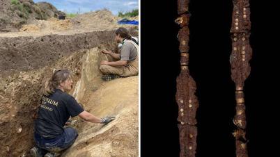 Antike, vergoldete Speere, die 2800 Jahre alt sind, wurden in Dänemark entdeckt.
