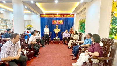 Hội Nông dân tỉnh làm việc với Hội Nông dân Thành phố Hồ Chí Minh