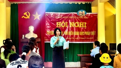 Sensibiliser les communautés ethniques minoritaires de Quang Phu aux questions juridiques.