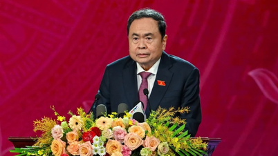 Tran Thanh Man, a Nemzetgyűlés elnökének beszéde a Negyedik Nemzeti Újságírói Díjátadó Ünnepségen a Nemzetgyűlésről és a Népi Tanácsokról
