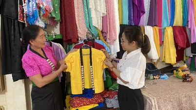អ្នកការពារអត្តសញ្ញាណវប្បធម៌ជនជាតិថៃ