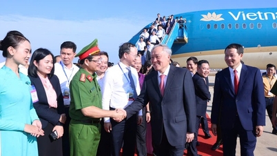 Long Thanh International Airport välkomnar officiellt sin första kommersiella flygning.