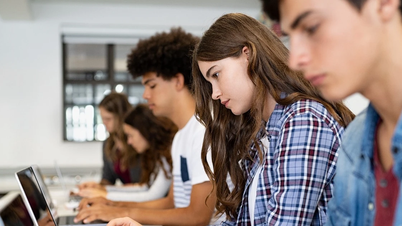 Il passera l'examen sur ordinateur.