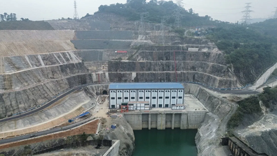 Einweihung des Erweiterungsprojekts für das Wasserkraftwerk Hoa Binh