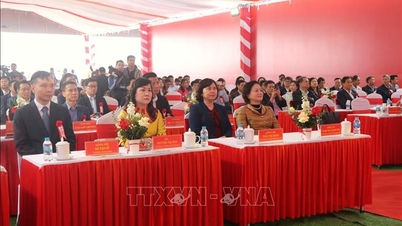 Deputy Prime Minister Pham Thi Thanh Tra attended the groundbreaking ceremony for Que Vo II Industrial Park.