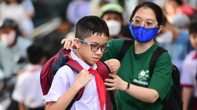 Horarios de admisión para sexto grado en las escuelas populares de Hanoi, algunas escuelas comienzan en diciembre.