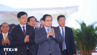 Premier ministre : Ces projets et travaux reflètent la vision et les aspirations du Vietnam.