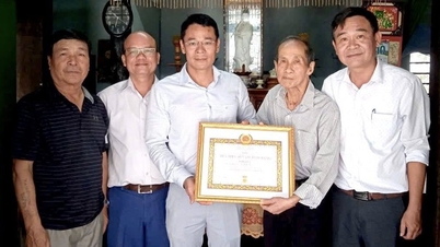Phát huy vai trò lãnh đạo, tạo nền tảng phát triển giai đoạn mới