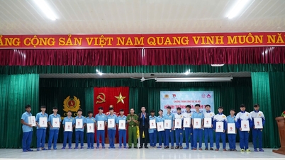 សហភាពយុវជនទីក្រុងដាណាំងរៀបចំ "ដំណើរនៃជំនឿ"