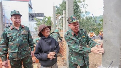 Regiunea Militară 7: Lucrează zi și noapte pentru a ajuta oamenii să sărbătorească Tet în noile lor case.