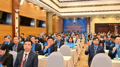 Editor-in-Chief Nguyen Van Minh was re-elected to the Executive Committee of the Vietnam Trade Union of Industry and Commerce.