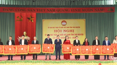 The Vietnam Fatherland Front affirms its role and position in building national unity.