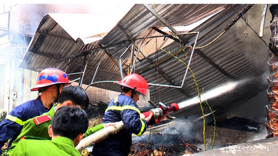 Un incendie s'est déclaré dans un restaurant du quartier de Van Phu, province de Lao Cai.