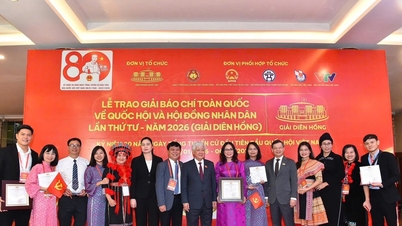 ពីសម្បថតាន់ត្រាវ