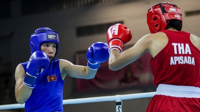 ハ・ティ・リン選手は猛烈な打撃を繰り出し、タイの対戦相手を圧倒した。ベテラン選手のチュオン・ディン・ホアン選手が彼女に惜しみない報奨を与えた。