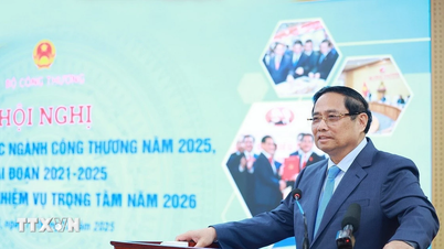 Thủ tướng Phạm Minh Chính yêu cầu ngành Công Thương thực hiện "6 tiên phong"