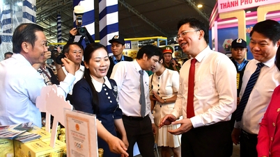 TP.HCM khai mạc Tuần lễ sản phẩm OCOP, đặc sản vùng miền và kết nối cung cầu