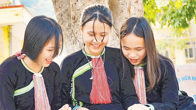 Die Reise der "Studentenbindung" in Nam Cha