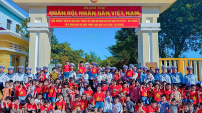 ກອງພັນທີ 458 ໄດ້ຈັດໂຄງການປະສົບການສຳລັບເດັກນ້ອຍຫຼາຍກວ່າ 100 ຄົນ.