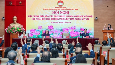 Vietnam Vatan Cephesi'nin 16. Ulusal Meclis seçimleri için aday gösterdiği adayların yapısı, bileşimi ve sayısı konusunda istişare konferansı.