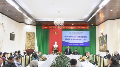 Lam Dong Edebiyat ve Sanat Derneği, içerik ve çalışma yöntemlerinde yenilikçilik konusunda yüksek standartlar belirlemektedir.