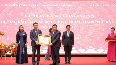 โรงเรียนฝึกอบรมบุคลากรเลอ ฮง ฟอง ในฮานอย ได้รับมาตรฐานระดับ 1 แล้ว