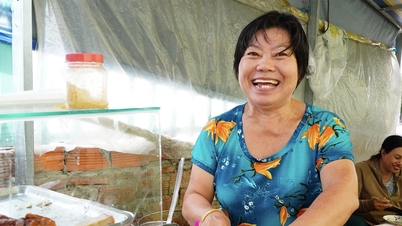 Een populair restaurant in de Mekongdelta dat al 40 jaar vermicellisoep serveert, onthult zijn geheim.