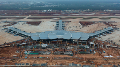 Dentro de la terminal de pasajeros del Aeropuerto Long Thanh, construida según estándares internacionales de 5 estrellas.