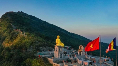 O complexo Yen Tu - Vinh Nghiem - Con Son - Kiet Bac foi reconhecido como Patrimônio Cultural da Humanidade.