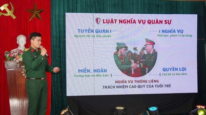 Disseminating and publicizing legal regulations to the people of Tra Leng commune.