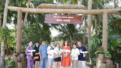 Vinh Long: Experience the charm of the countryside at Nhi Hoa tourist village.