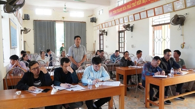 The Director of the Thanh Hoa Department of Construction clearly outlines the responsibilities of the investor at the ECO2 Tan Thanh apartment building.