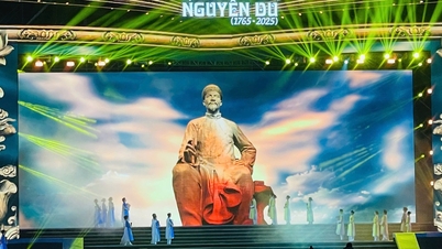 Kỷ niệm 260 năm ngày sinh đại thi hào Nguyễn Du