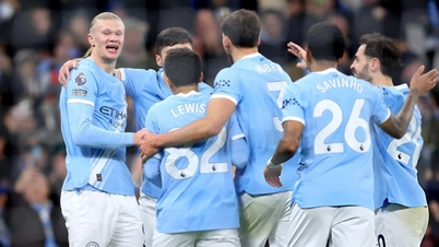 Haaland bersinar, Man City buat sementara waktu menduduki tempat teratas Liga Perdana Inggeris.