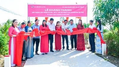 ឃុំអានត្រាចសម្ពោធស្ពានជនបទដែលមានតម្លៃជាង ១ ពាន់លានដុង។